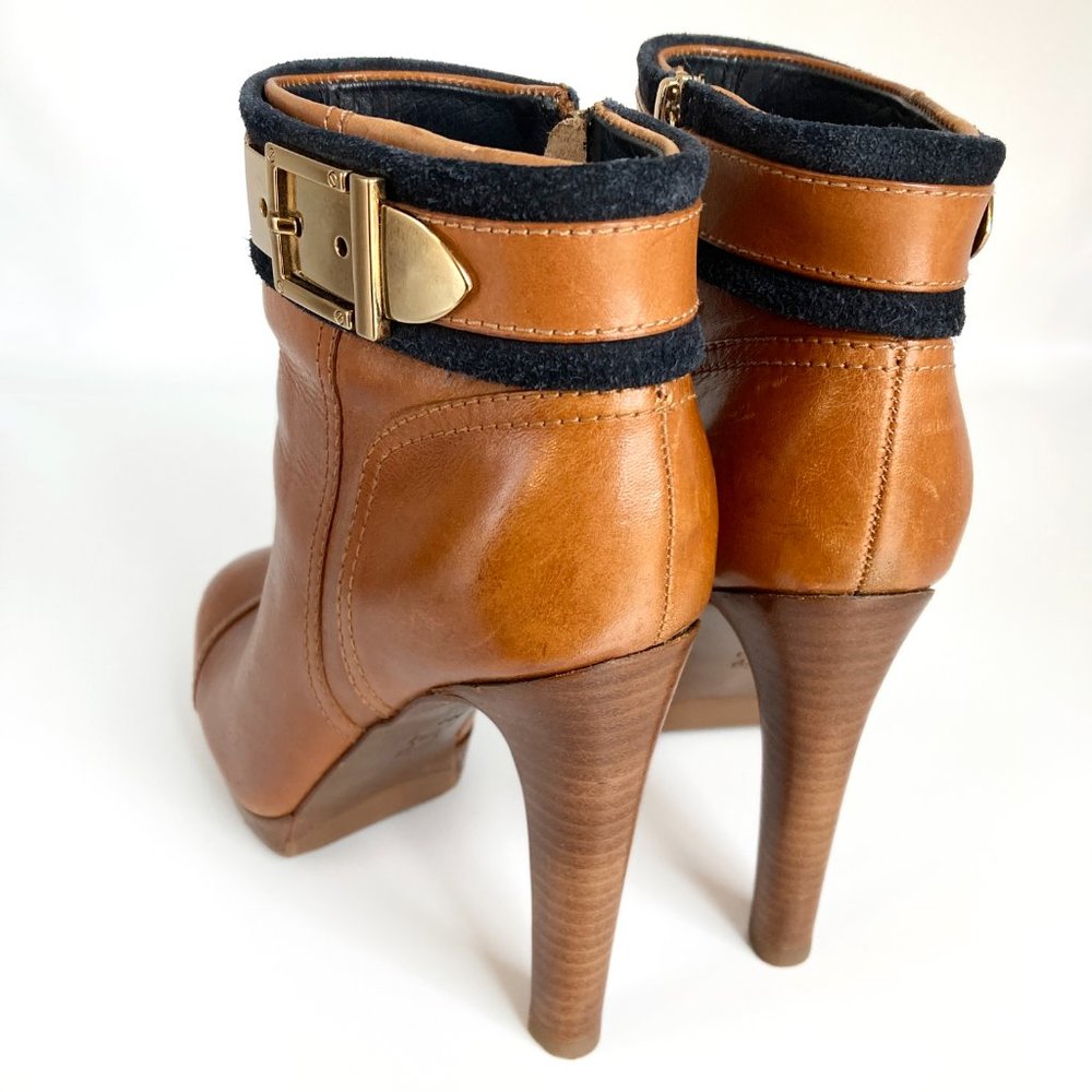 Tory Burch Tan Ankle Boots with Gold Buckle - Picture 14 of 16
